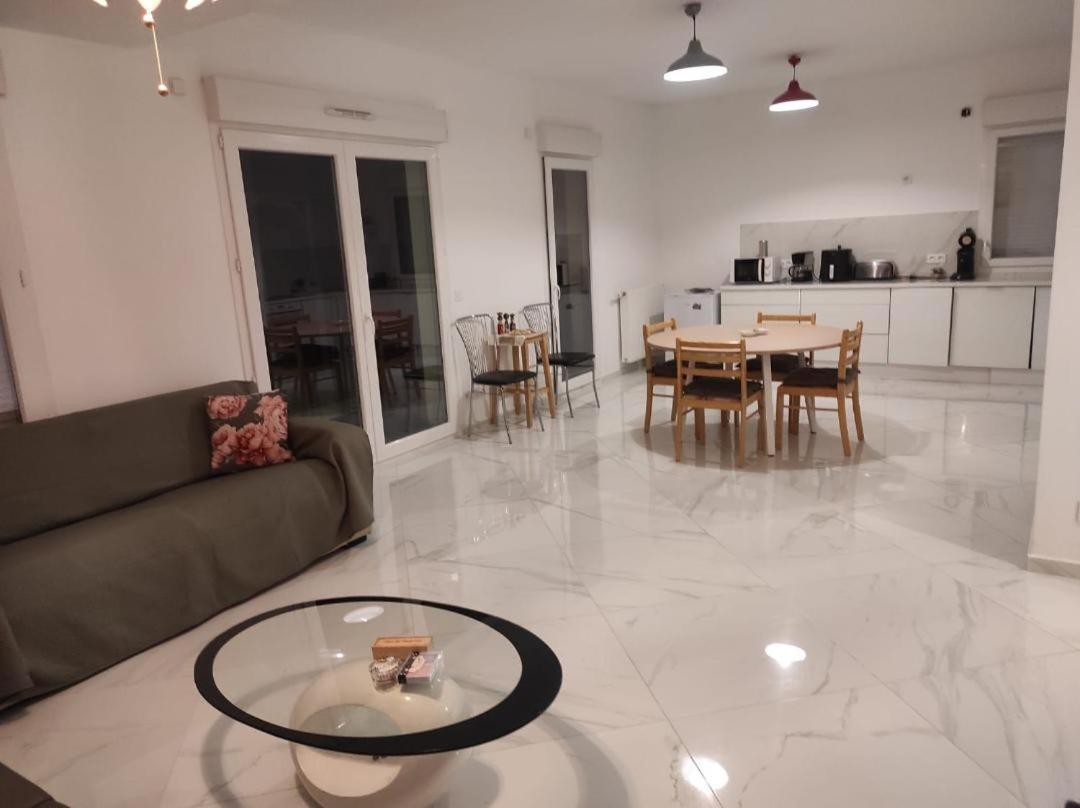 Tres Bel Appartement Avec Grand Jardin, Proche De Paris Vitry-sur-Seine Εξωτερικό φωτογραφία